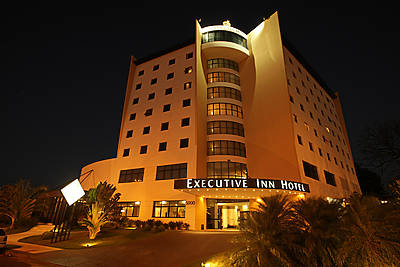 EXECUTIVE INN HOTEL