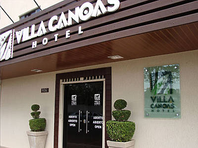 HOTEL VILLA CANOAS