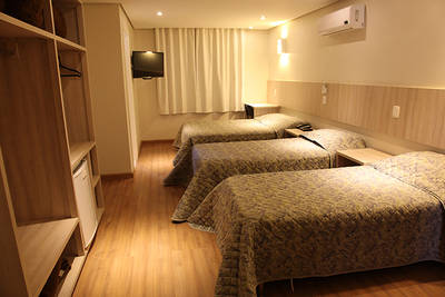 GOLDEN HOTEL